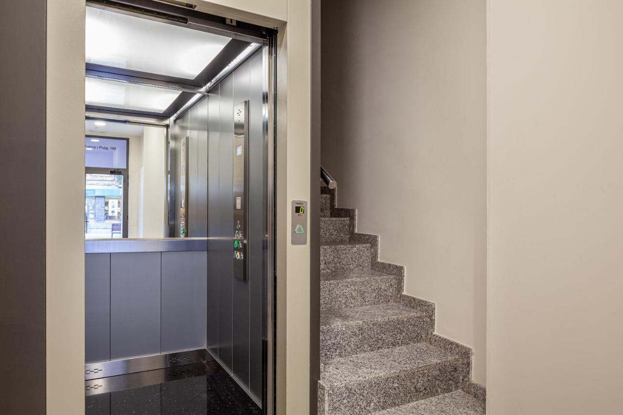 Mediterranean Barcelona Apartments Bagian luar foto