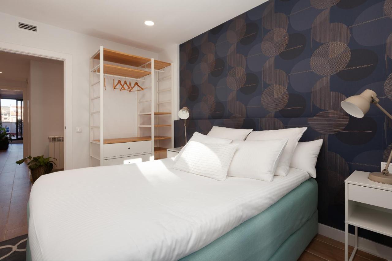 Mediterranean Barcelona Apartments Bagian luar foto