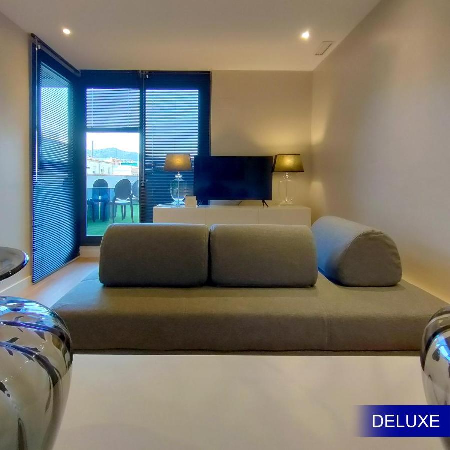 Mediterranean Barcelona Apartments Bagian luar foto